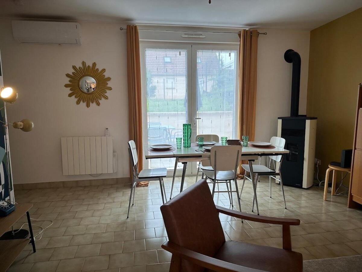 Maison Seventies Climatisee, Parking Prive Apartman Chablis Kültér fotó